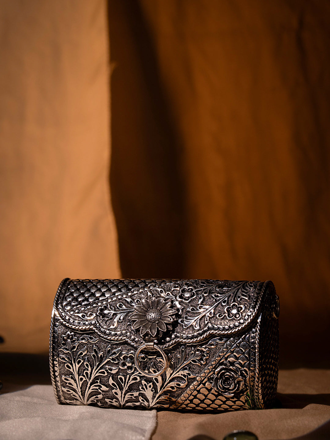 Silver Glam Duo Clutch (Price on Demand)