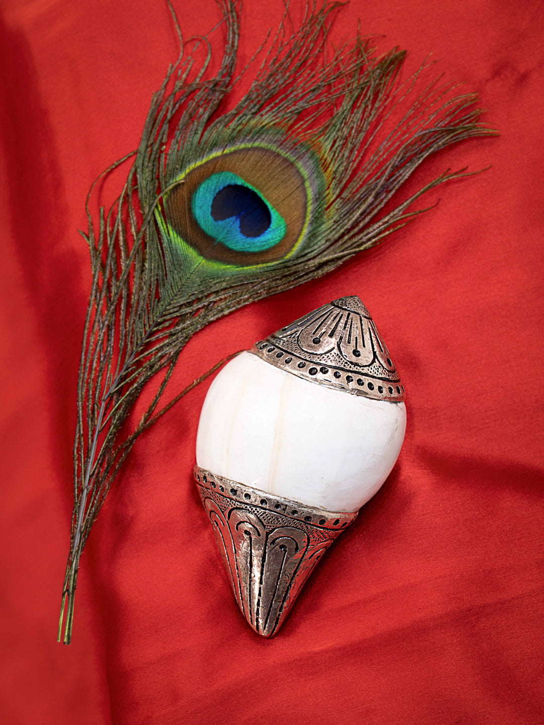 Silver Shankh Fusion (White Marble)