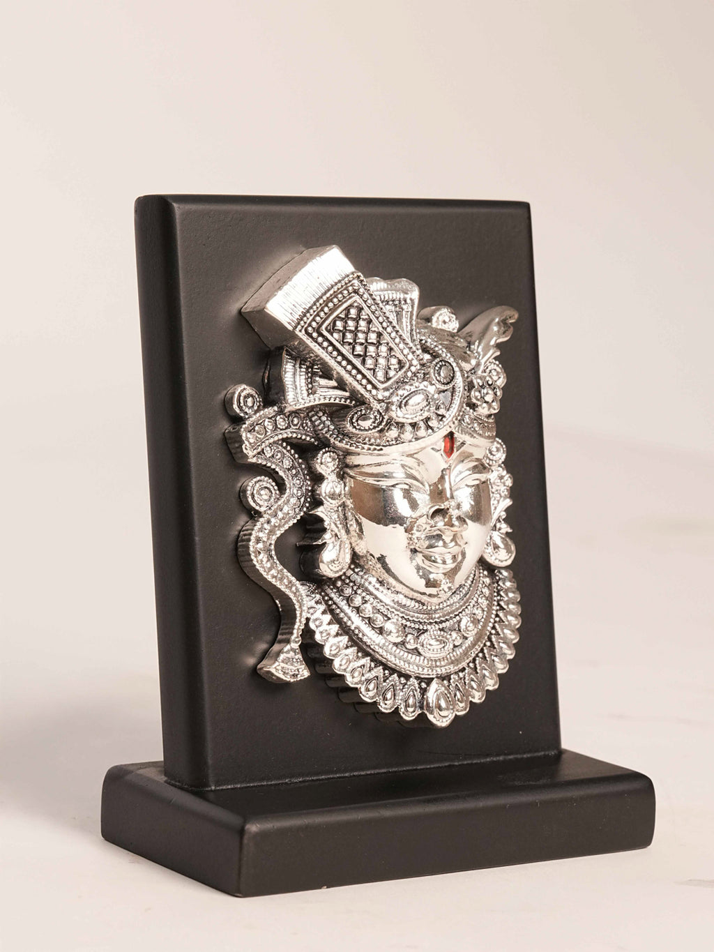 Silver Shrinath Ji With Black Wooden Base