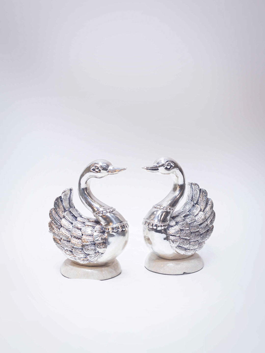 Silver Swan Couple Timeless Grace